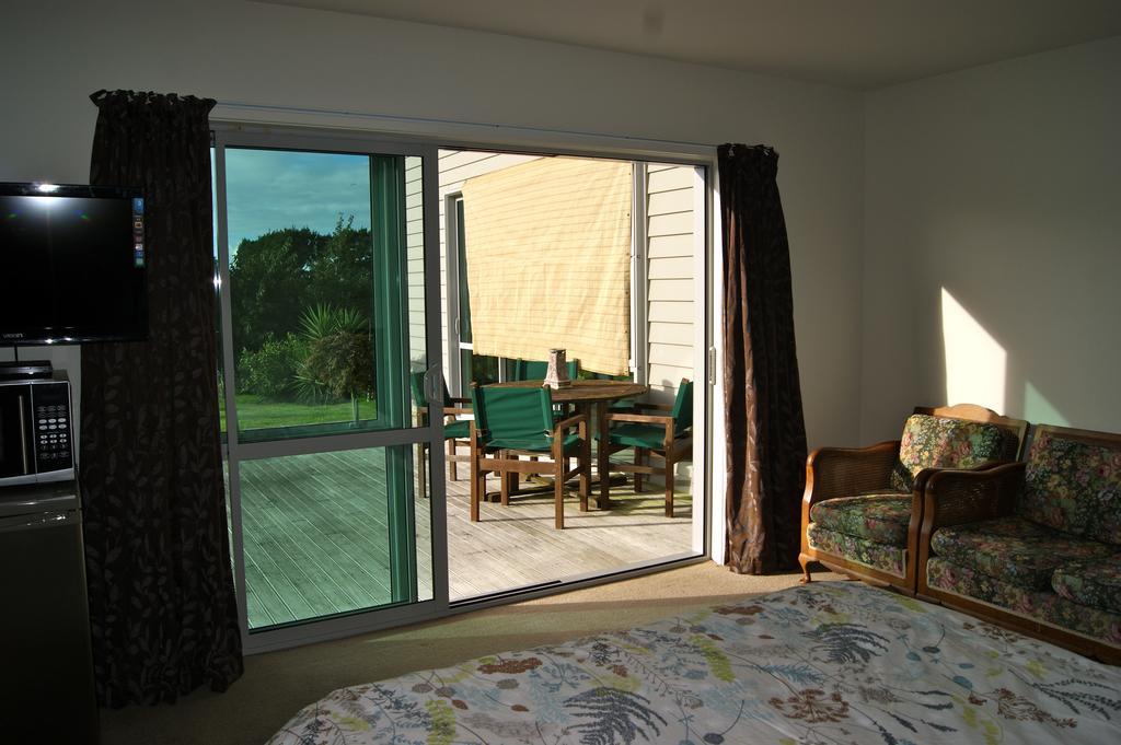 Waihi Beach Getaway-Studio, Ensuite&Private Deck Exterior foto